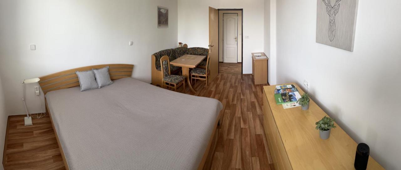Apartman Стражны Экстерьер фото
